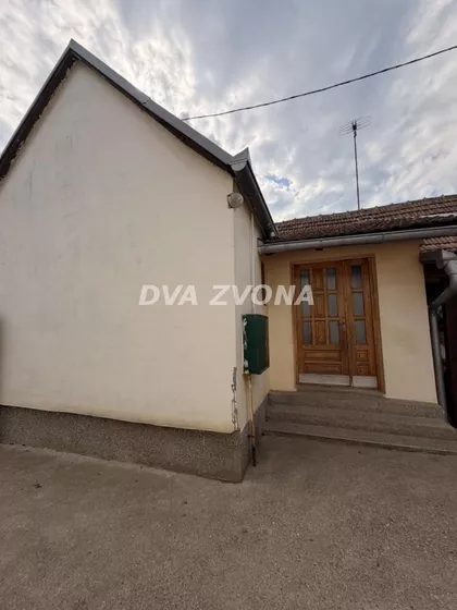 Čortanovci | 4zida.rs