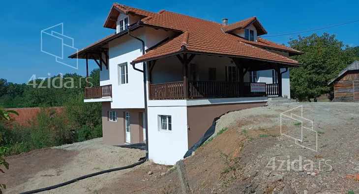 4-etažna kuća | 4zida