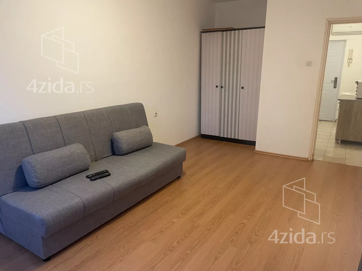 Garsonjera | 4zida