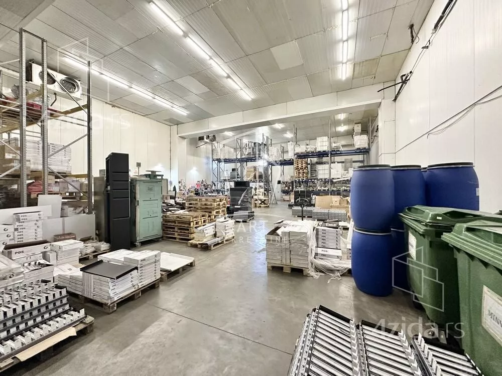 Poslovni prostor | 4zida