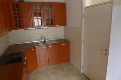Crveni Krst Vračar | 4zida.rs