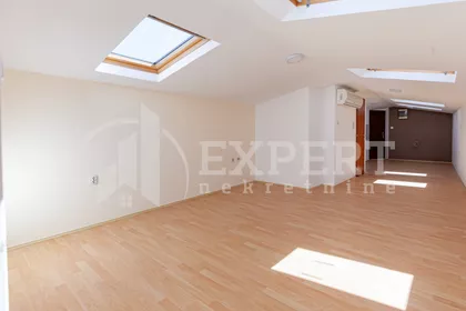 Cara Dušana | 4zida.rs