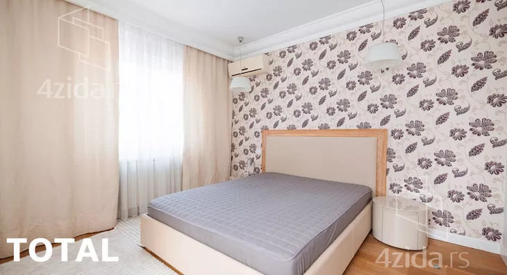 Šestosoban stan | 4zida