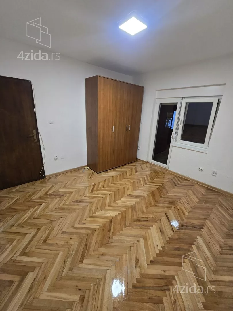 Kancelarija | 4zida