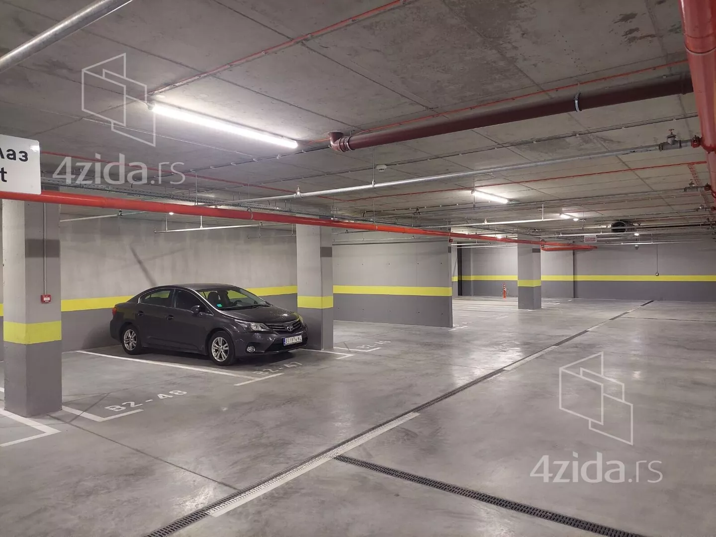 Parking | 4zida