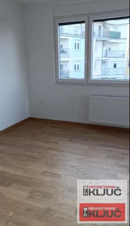 Bulevar Patrijarha Pavla (Somborski Bulevar) | 4zida.rs