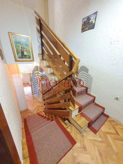 Nova Železnička Kolonija | 4zida.rs