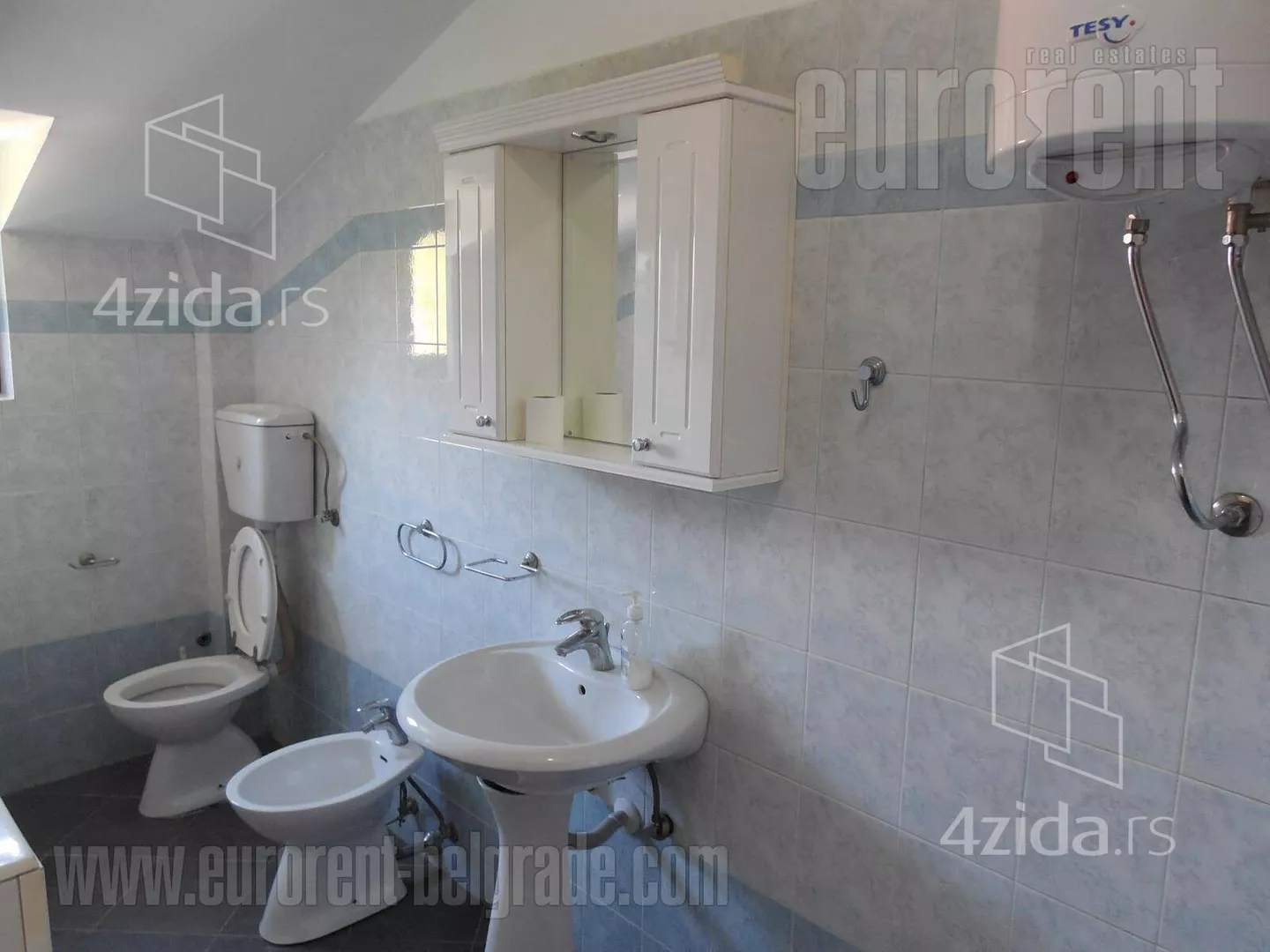 Šestosoban stan | 4zida