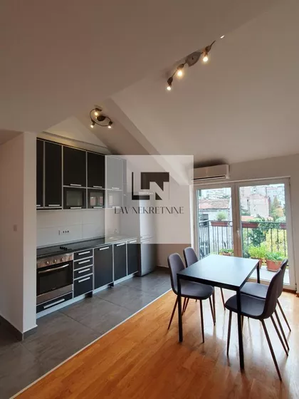 Trg Republike | 4zida.rs