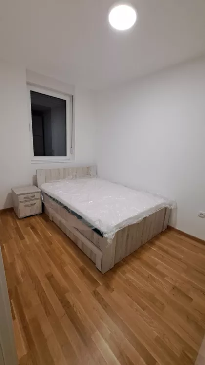 Novo Naselje | 4zida.rs