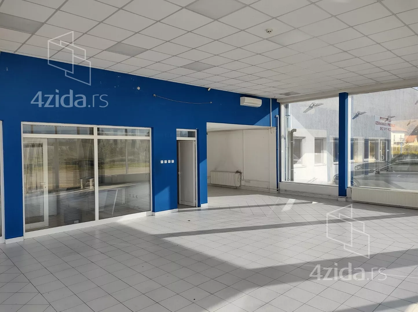 Poslovna zgrada | 4zida