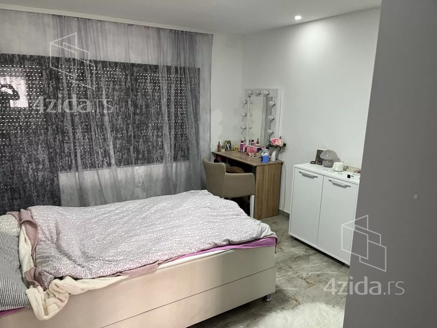 4-etažna kuća | 4zida