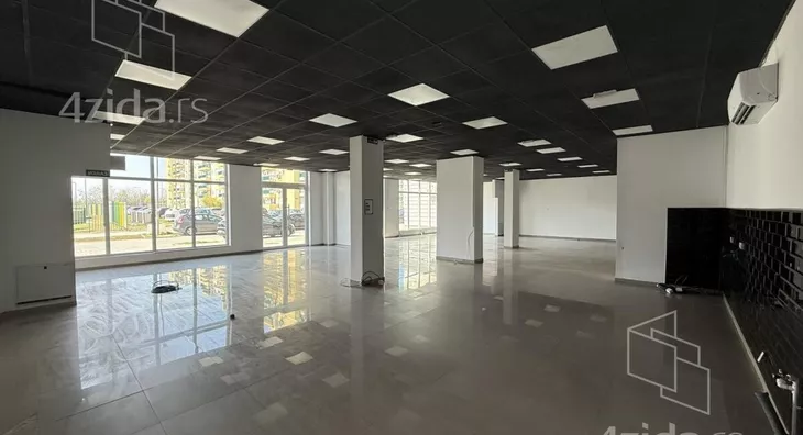 Poslovni prostor | 4zida