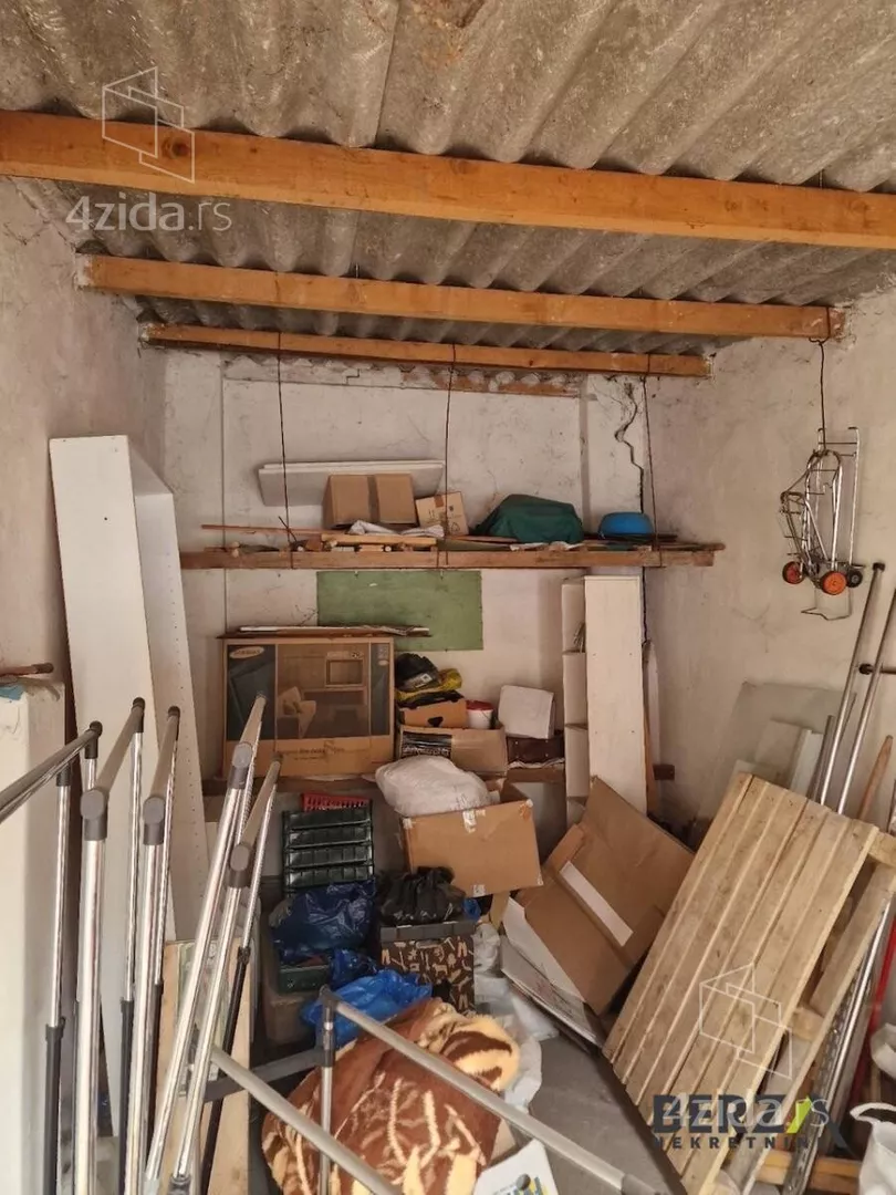 Garaža | 4zida