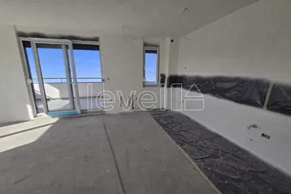 Južni Telep | 4zida.rs