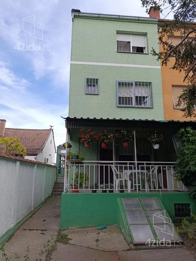 Kuća | 4zida