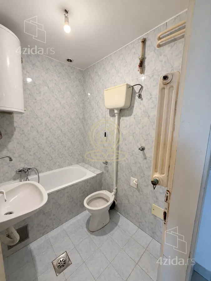 Garsonjera | 4zida