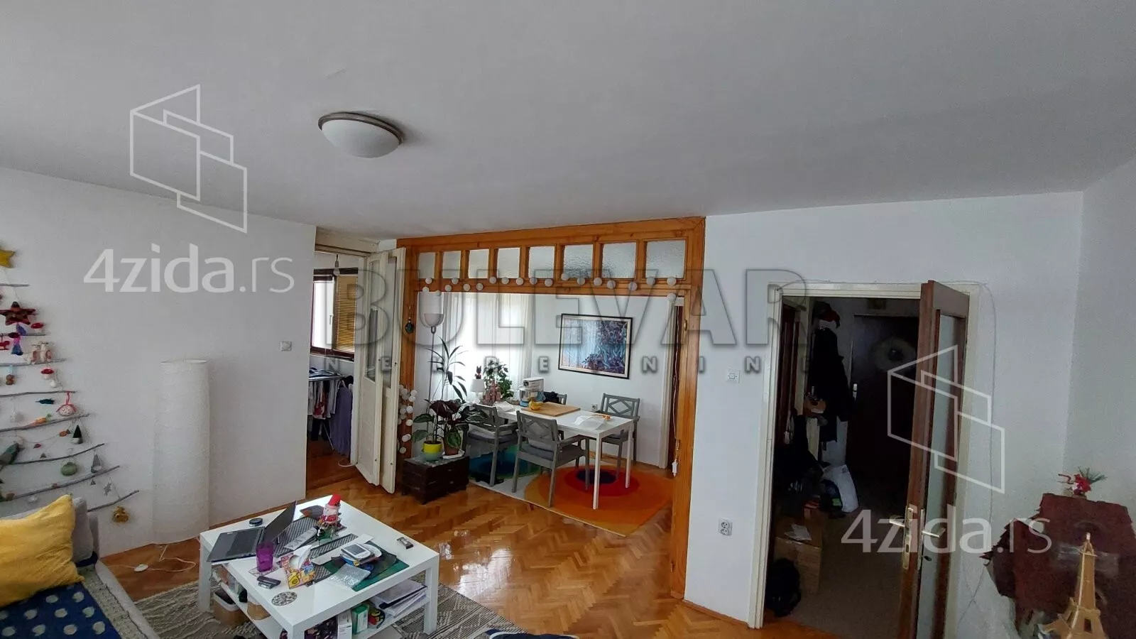 Dvoiposoban stan | 4zida