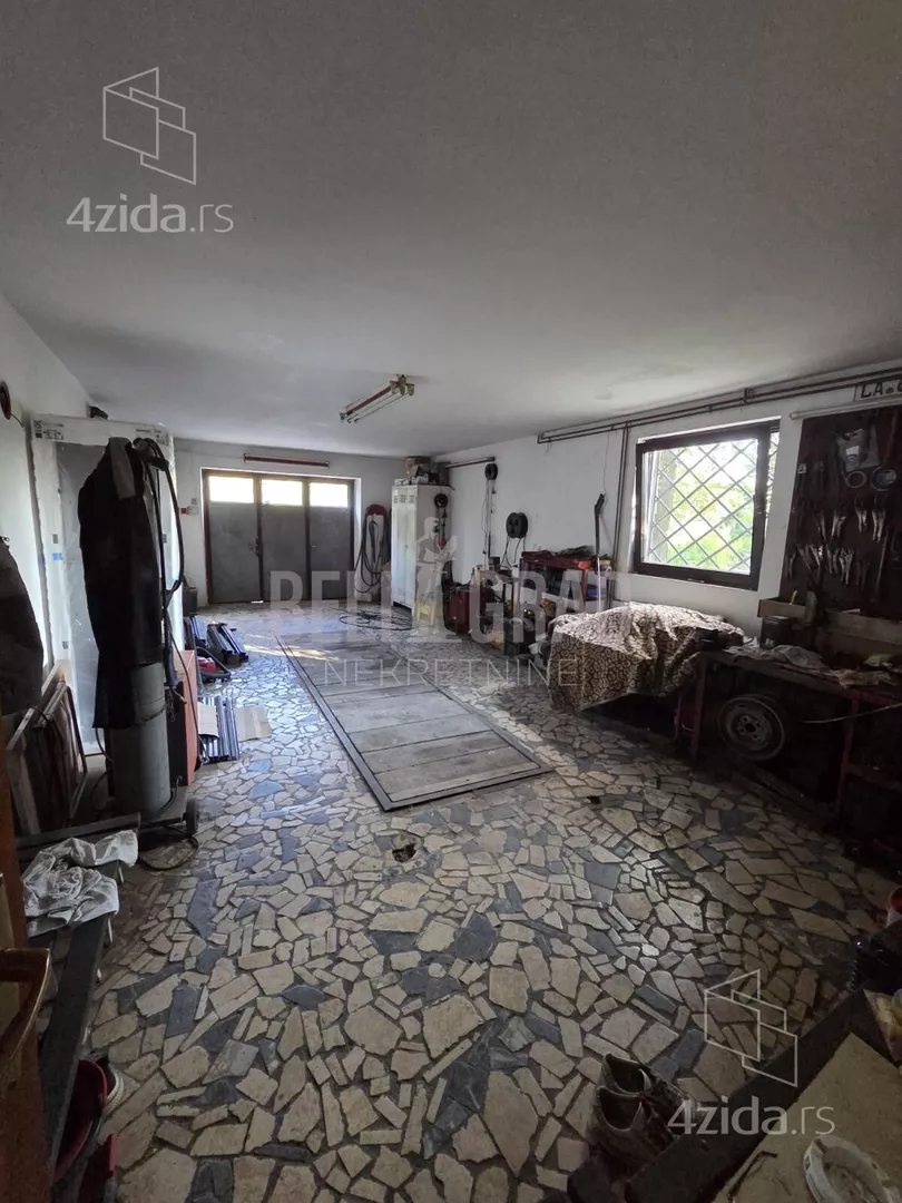 Kuća | 4zida