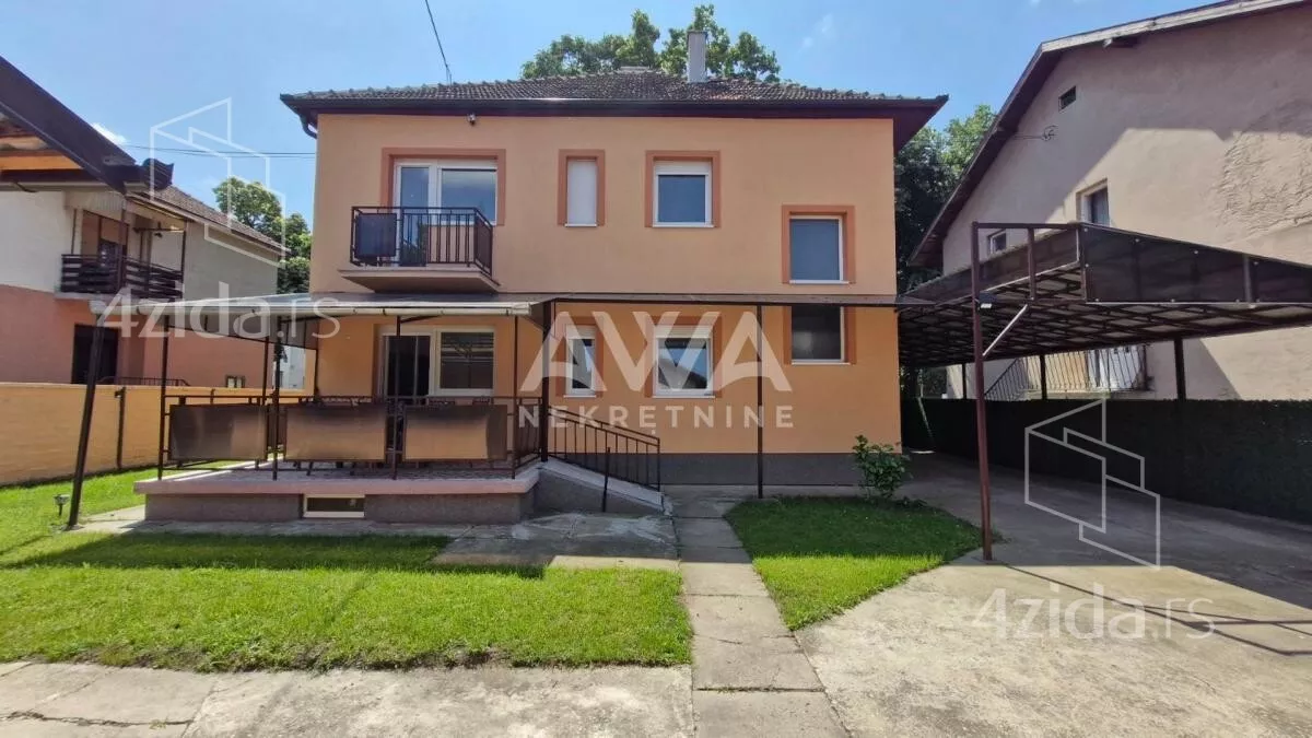 Kuća | 4zida