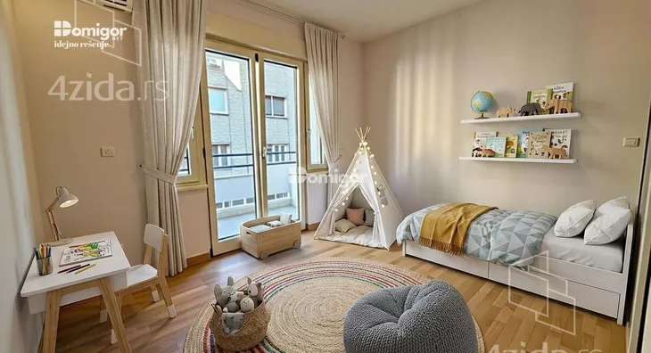 Četvorosoban stan | 4zida