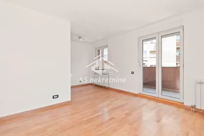 Zeleni Venac | 4zida.rs