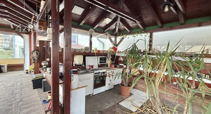 3-etažna kuća | 4zida