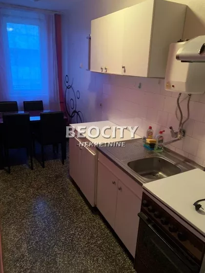 Puskinova | 4zida.rs