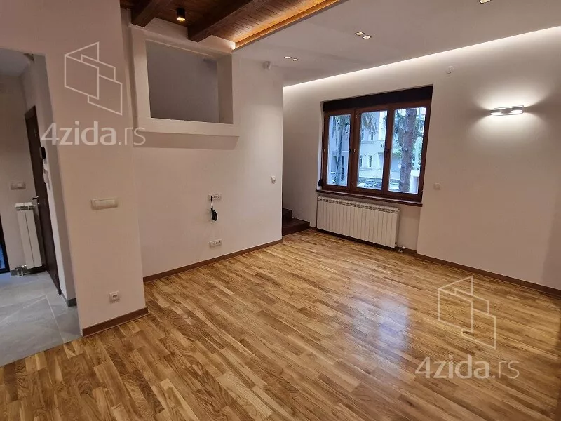 4-etažna kuća | 4zida