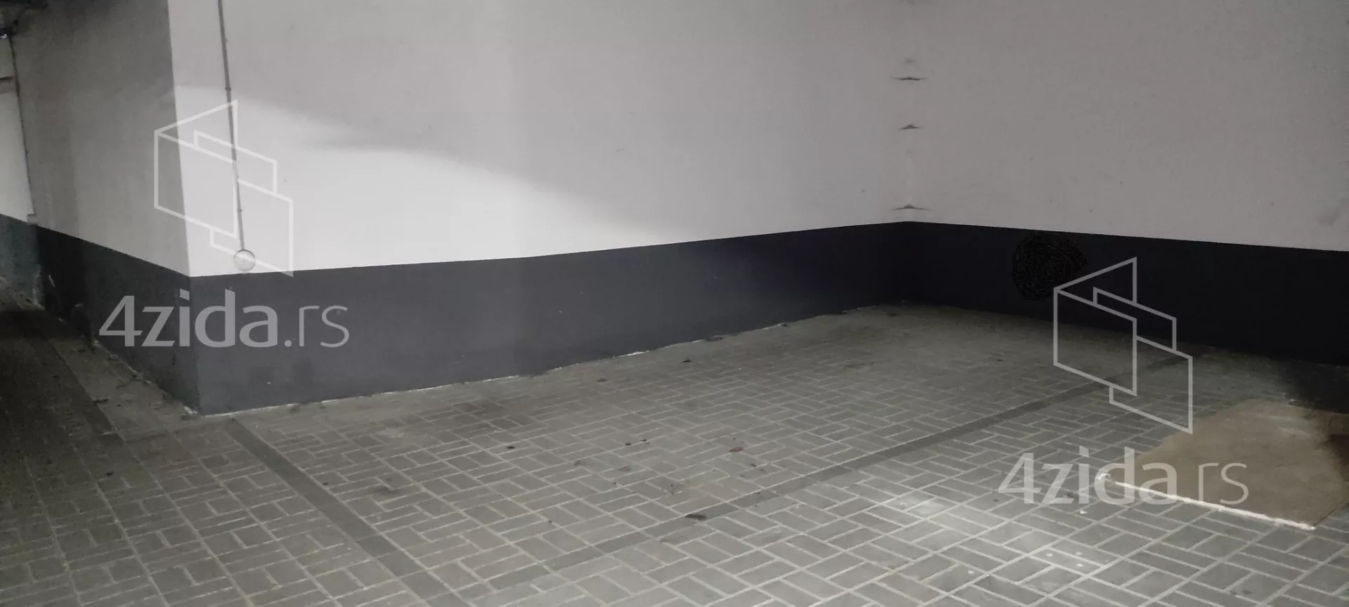 Parking | 4zida