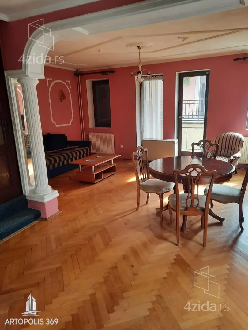 3-etažna kuća | 4zida