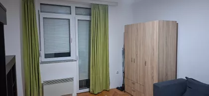 Zmaj Jovina | 4zida.rs