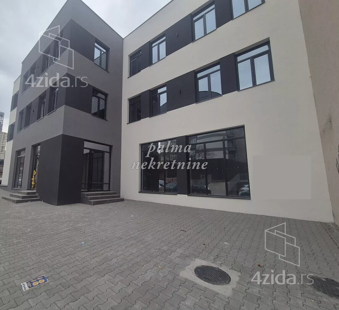 Poslovni prostor | 4zida