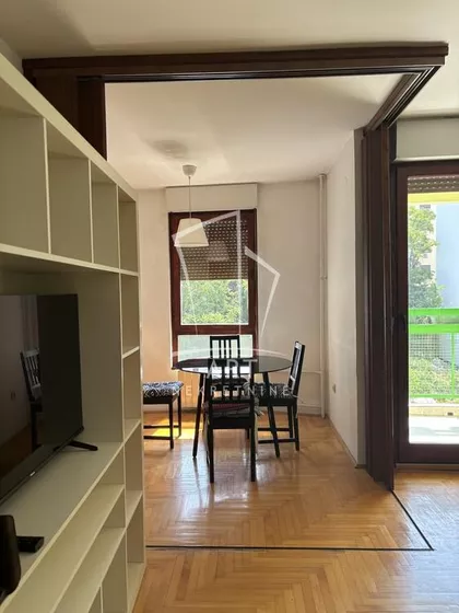 Radnička | 4zida.rs