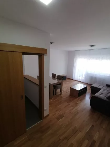 Dr Đure Jovanovića Kindera 7 | 4zida.rs