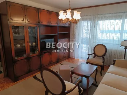 Karađorđeva | 4zida.rs