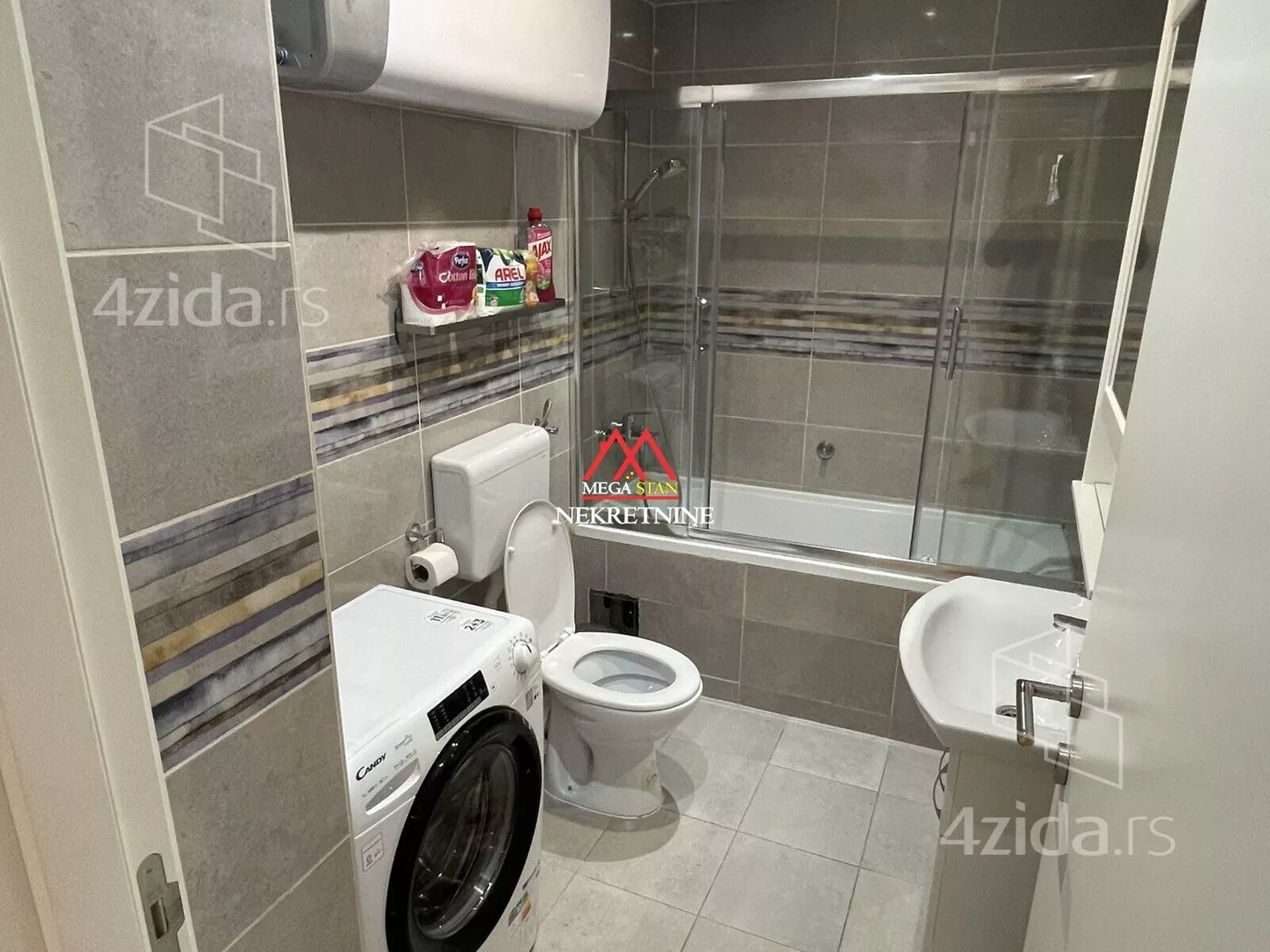 Troiposoban stan | 4zida