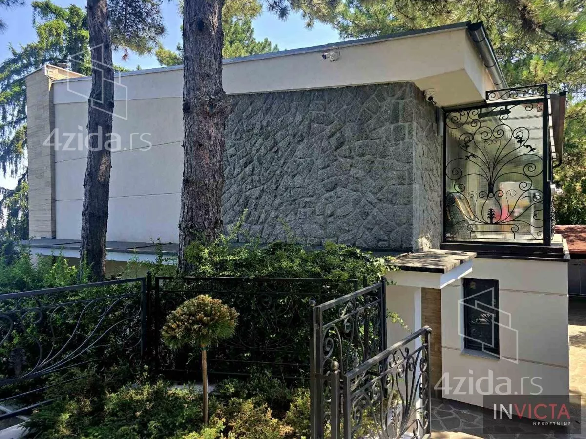 Kuća | 4zida