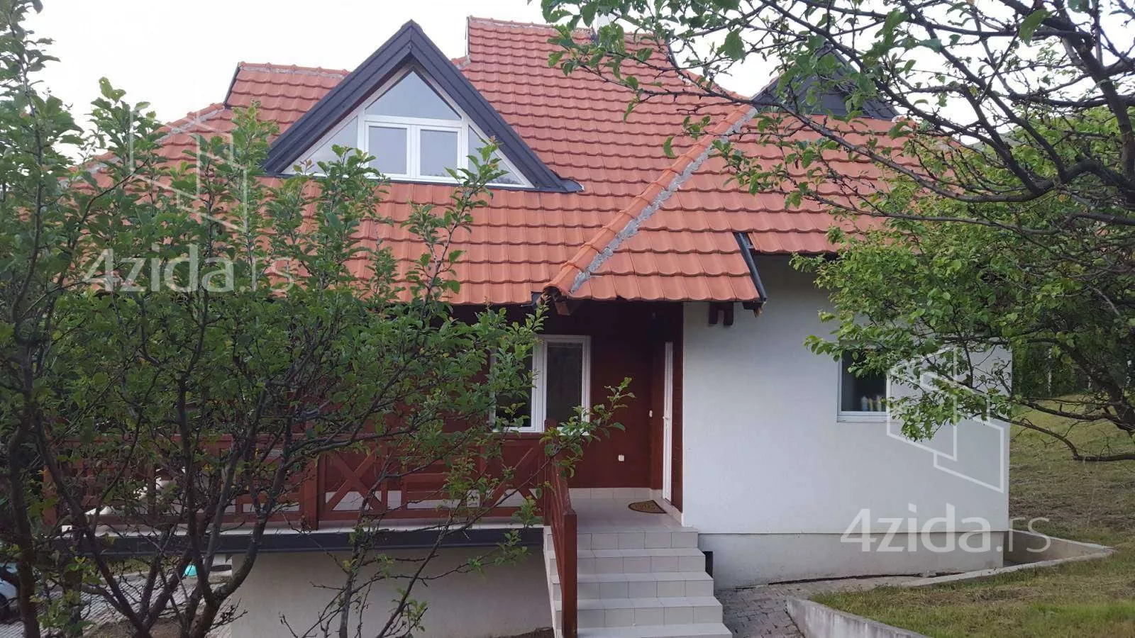 3-etažna kuća | 4zida