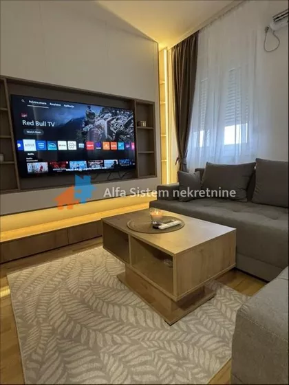 Učiteljsko Naselje | 4zida.rs