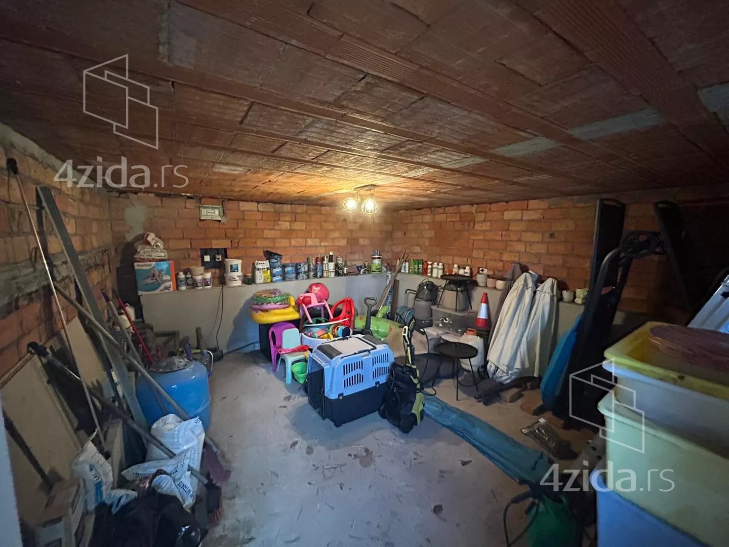 2-etažna kuća | 4zida