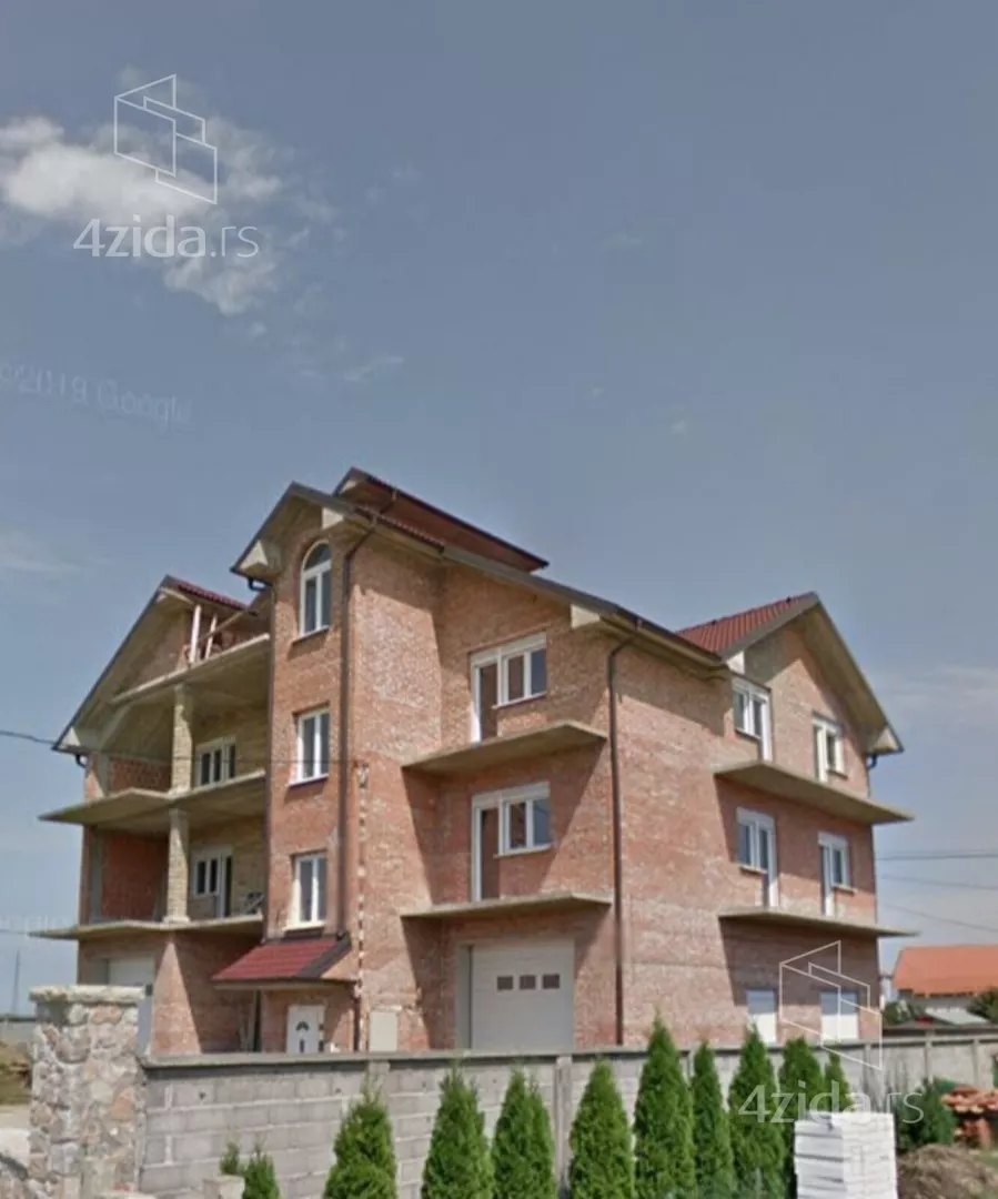 5-etažna kuća | 4zida