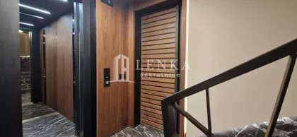 Bože Jankovića | 4zida.rs