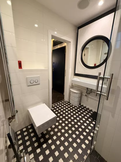 Crveni Krst Vračar | 4zida.rs