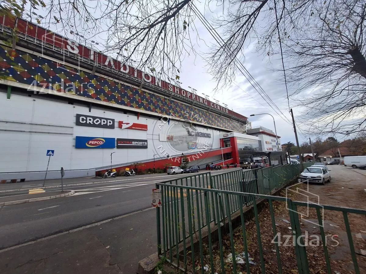 Petosoban stan | 4zida