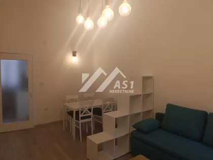 Lukijana Mušickog | 4zida.rs