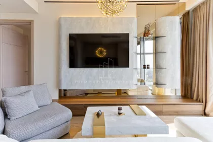 Nikolaja Kravcova | 4zida.rs