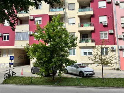 Dr Svetislava Kasapinovića 25 | 4zida.rs
