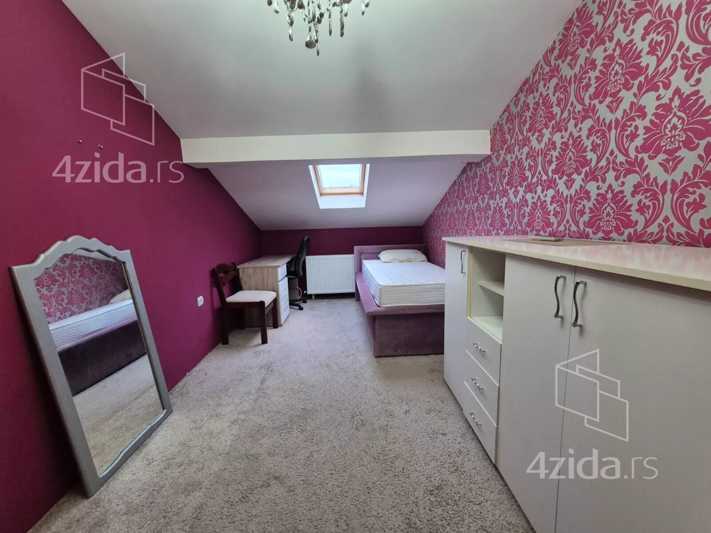 Troiposoban stan | 4zida