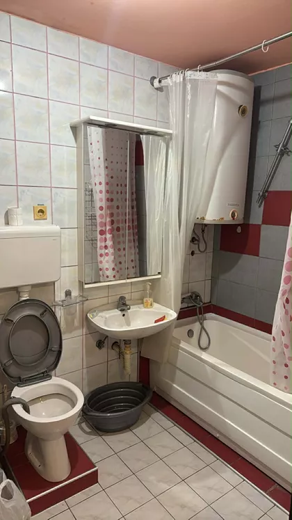 Decembarska | 4zida.rs